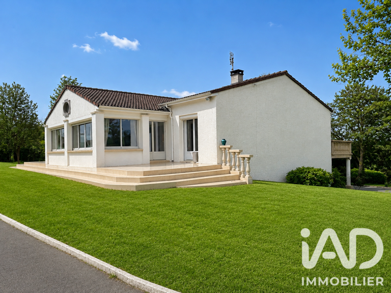 Vente Maison de campagne 5 pièces — photo 1