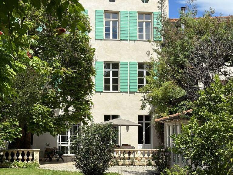 Vente Hôtel 483 m&sup2; — photo 1