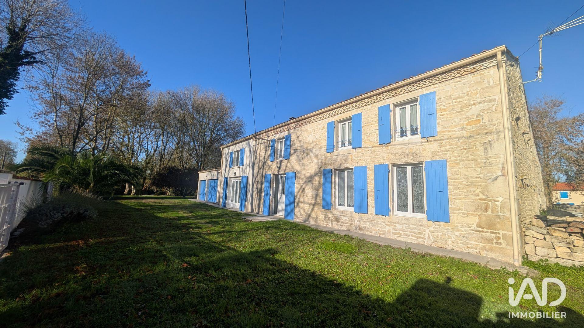 Vouhe - 284m² - 7p. - 6ch.