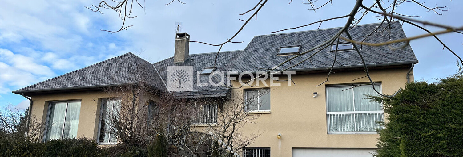 Maison 10 Pièces 250 m² à vendre à Sainte-Radegonde (12850)