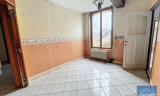 Maison 10 Pièces 150 m² à vendre à Avesnes-sur-Helpe (59440)