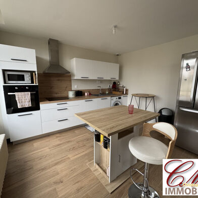 Appartement 4 pièces 561 €