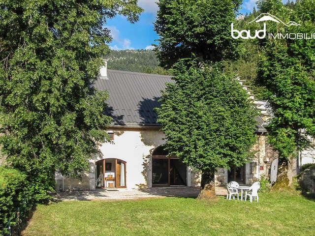 Belle et grande maison authentique Vercors — photo du bien