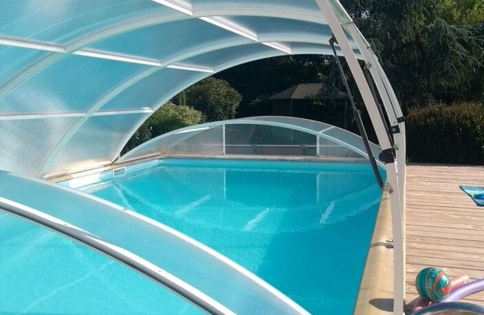 Domaine de 2 Maisons de Charme avec Piscine et Fort Potentiel — photo 2