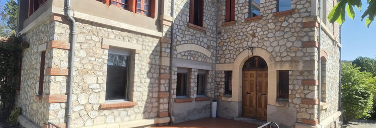 Maison 10 Pièces 260 m² à vendre à Lempaut (81700)