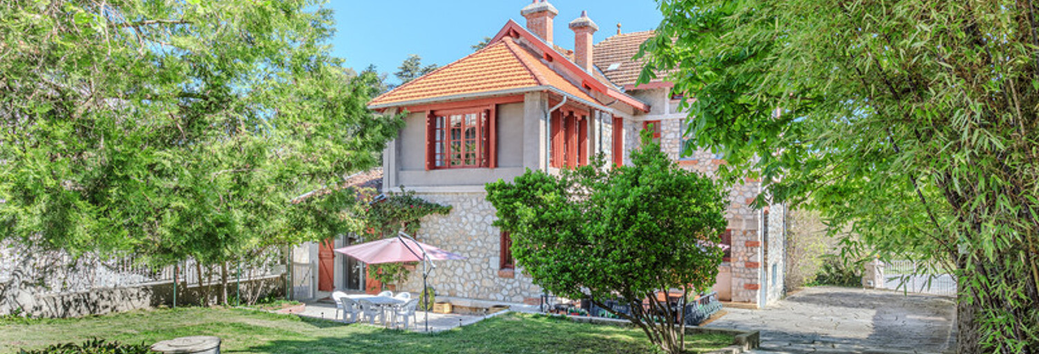 Maison 10 Pièces 260 m² à vendre à Lempaut (81700)