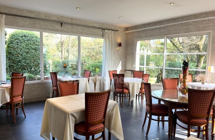Hôtel Moderne *** Avec restaurant et (licence 4) à vendre à l’entrée de Cognac direction Angoulême  1 290 000 € |  1016 m² CHATEAUBERNARD (16) — photo 5