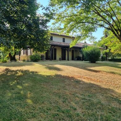 Maison 7 pièces 269900 €