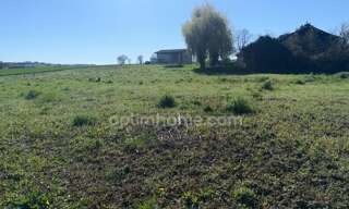 Terrain  584 m² à vendre à Cadours (31480)