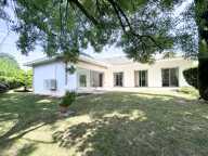 69260 CHARBONNIERES LES BAINS - Maison à vendre 7 pièces - Climatisation - GARAGE - PISCINE - TERRAIN A BATIR  - CALME - SANS VIS A VIS - PROCHE DES COMMODITES — photo 3