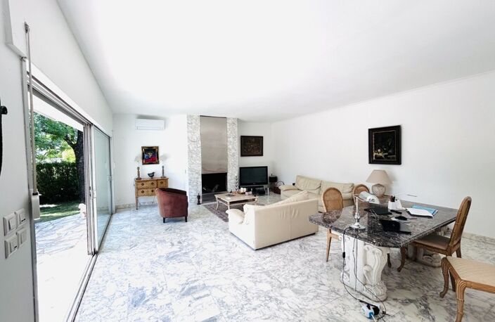 69260 CHARBONNIERES LES BAINS - Maison à vendre 7 pièces - Climatisation - GARAGE - PISCINE - TERRAIN A BATIR  - CALME - SANS VIS A VIS - PROCHE DES COMMODITES — photo 5