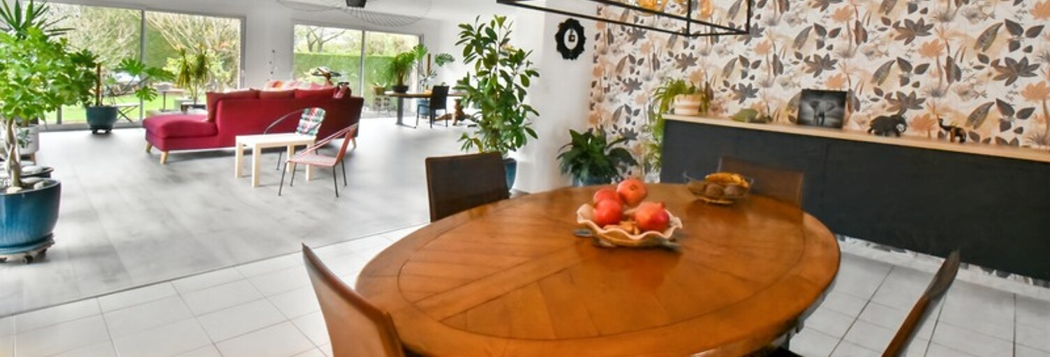 Maison 7 Pièces 209 m² à vendre à La Chapelle-d'Armentières (59930)