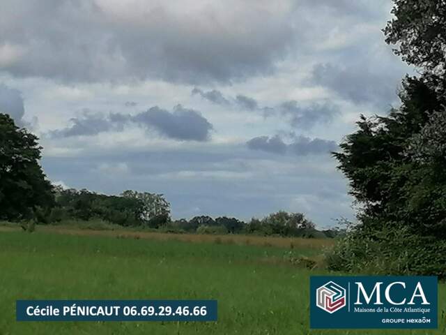 Terrain à bâtir à Clermont (40180) — photo du bien