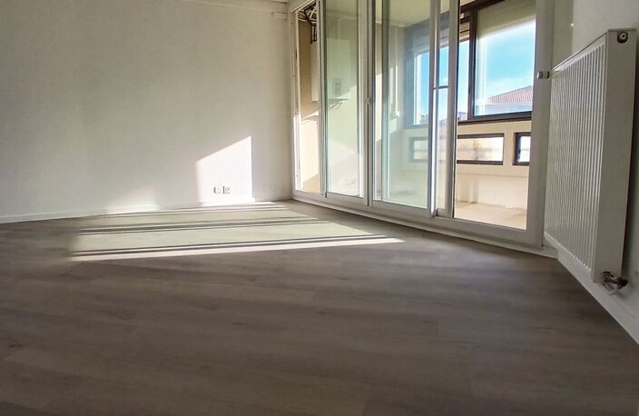 E3466A017L-T2-LES COLLINES -21 AVENUE DE LA FARINIERE 13009 MARSEILLE-155 000 € — photo 4