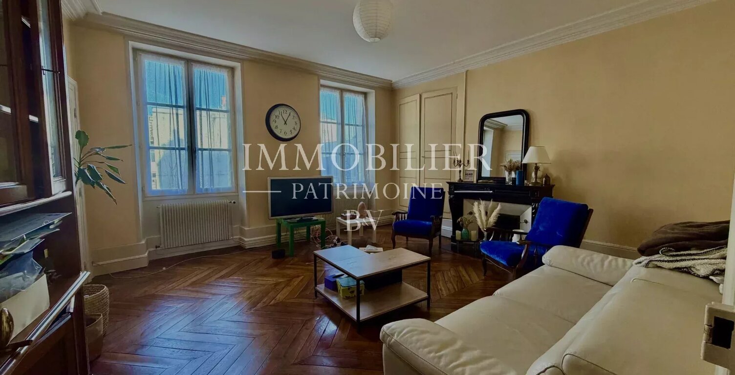 Maison/Villa 8 pièces — photo 1