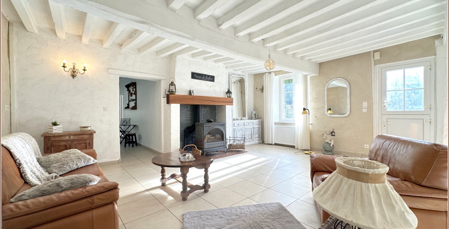 Le Favril ( 28190) Longère rénovée de 136 m², terrain clos de 2193 m² Paris à 1h20 — photo 1