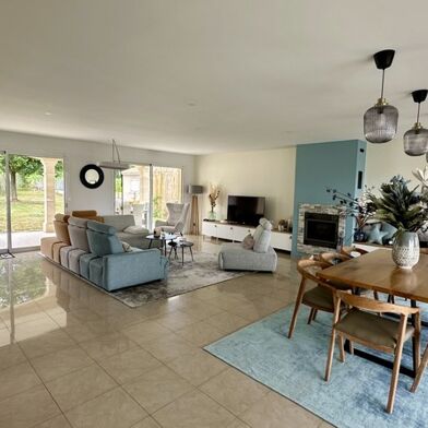 Maison 8 pièces 485000 €