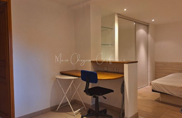Immeuble de caractère - BRIVE LA GAILLARDE (19) — photo 4