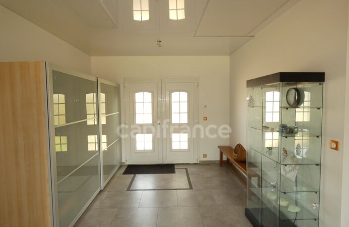 Propriété à vendre 11 pièces POINTRE (39) — photo 2