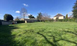 Terrain  1004 m² à vendre à Saint-Priest (69800)