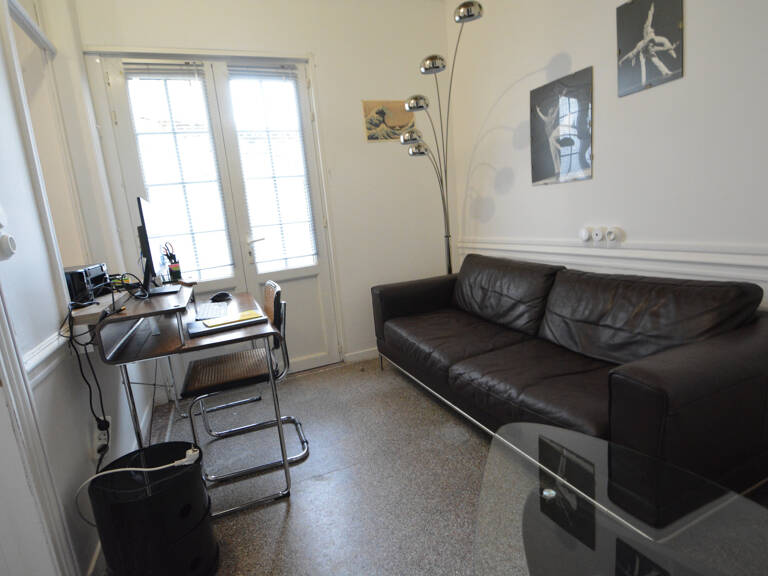 Dpt Nord (59), à louer DOUAI appartement T2 de 27 m²  Dpt Nord (59) Charges comprises — photo 1