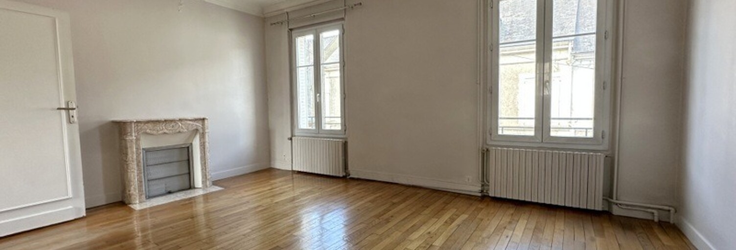 Immeuble  253 m² à vendre à La Ferté-Bernard (72400)