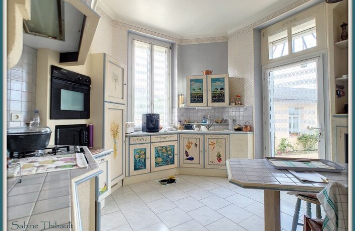 Dpt Sarthe (72), à vendre AUBIGNE RACAN maison 7 pièces 196 m2 - Studio — photo 5