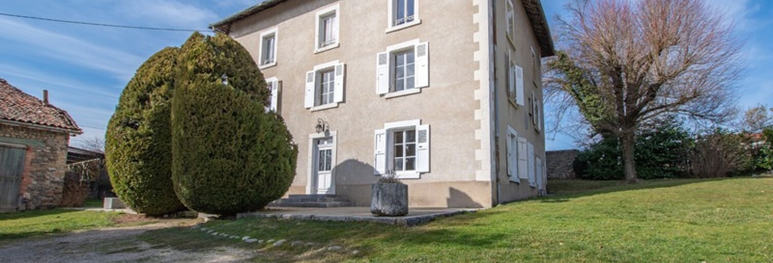 Maison 10 Pièces 393 m² à vendre à Voiron (38500)