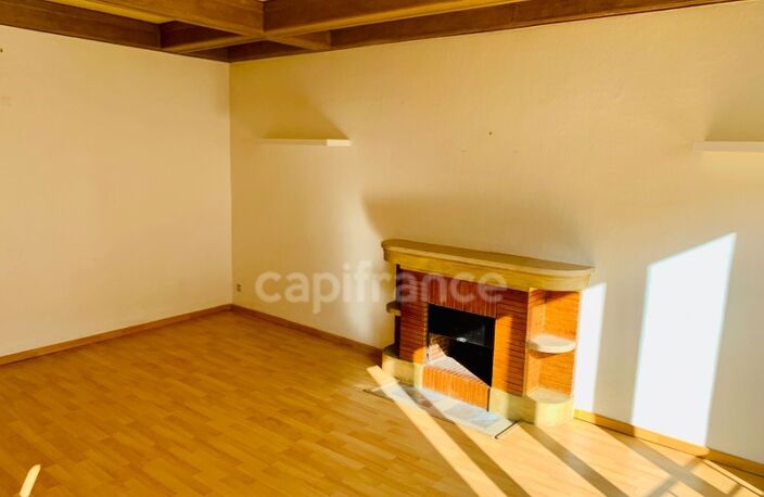 APPARTEMENT de 69 m2 CENTRE VILLE EPERNAY (51) — photo 2