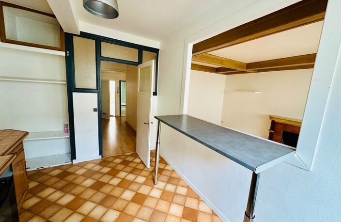 APPARTEMENT de 69 m2 CENTRE VILLE EPERNAY (51) — photo 4
