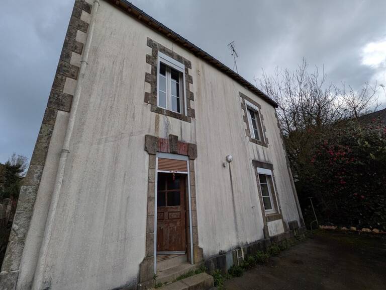 Guémené Sur Scorff centre ville  maison de 3 pièces de 65m² parcelle de 186m² — photo 1
