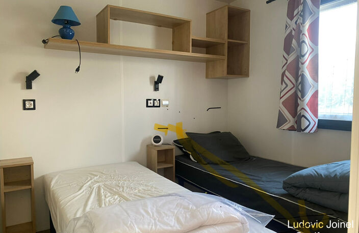 Local/bureau à vendre LES MATHES (17) — photo 3
