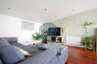 Appartement 3 pièces 219975 €