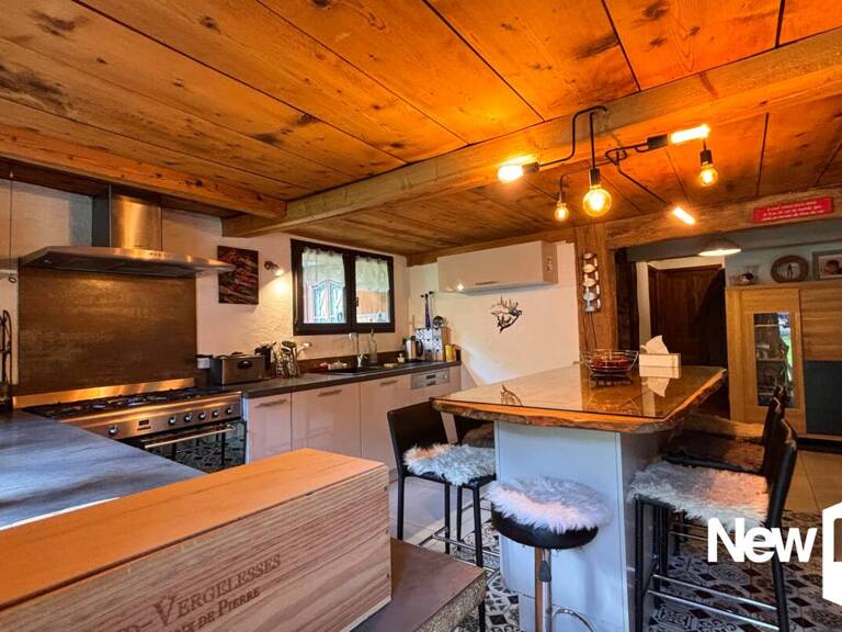 FERME DE PAYS et Petit CHALET INDEPENDANT - 13 PIECES - 9  CHAMBRES - TERRAIN 45.000 m² environ - LES HOUCHES — photo 1