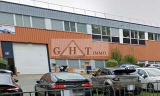 Local industriel  1724 m² à vendre à Trappes (78190)