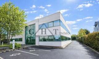Local industriel  1008 m² à vendre à Morangis (91420)