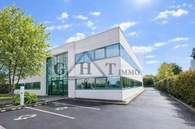 Local industriel  1600000 €