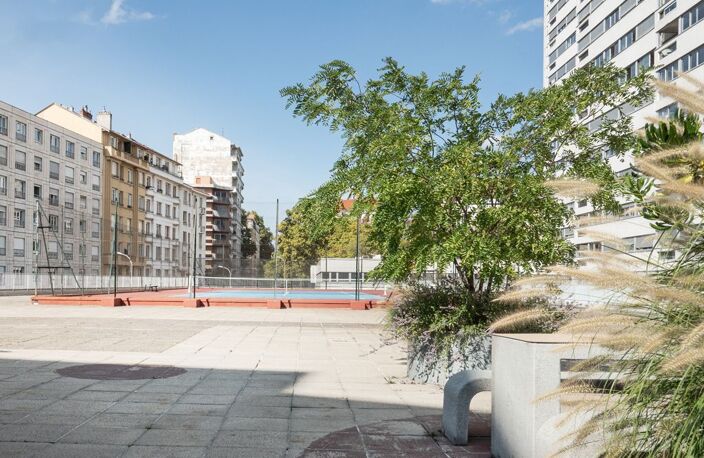 T3 possible T4 86 m², étage élevé – Vue toits de Lyon – Piscine rooftop — photo 4