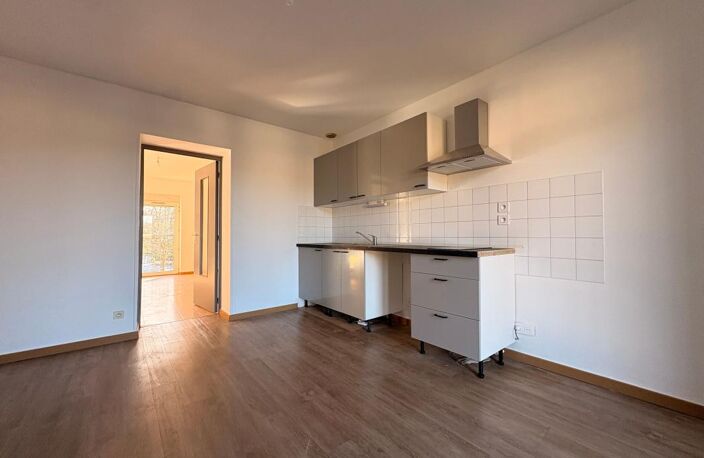 Immeuble À Vendre — photo 2
