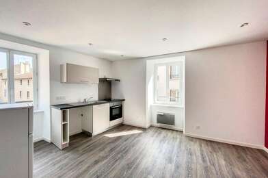 Appartement 2 pièces 210 €