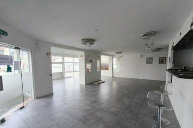 property.type.service  171000 €