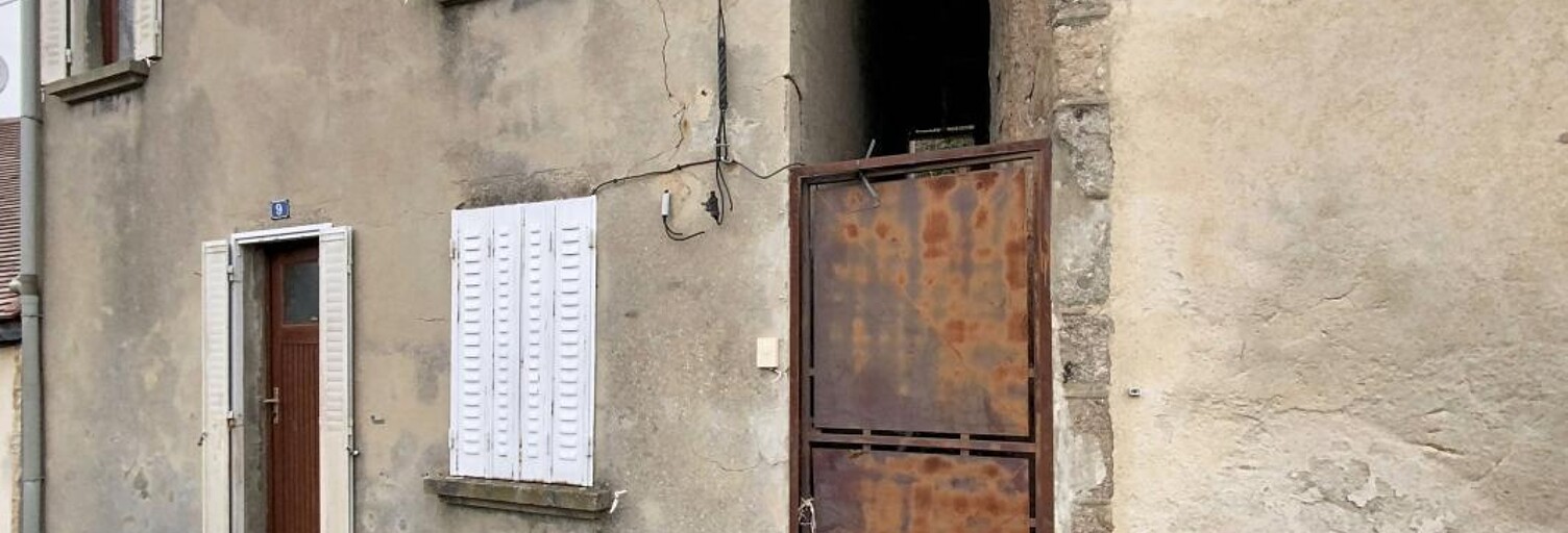 Maison 3 Pièces 43 m² à vendre à Montaigut-en-Combraille (63700)