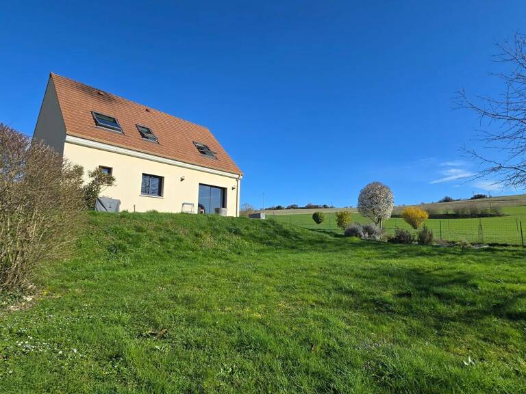 Maison À Vendre — photo 1