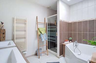 Maison 6 pièces 451500 €