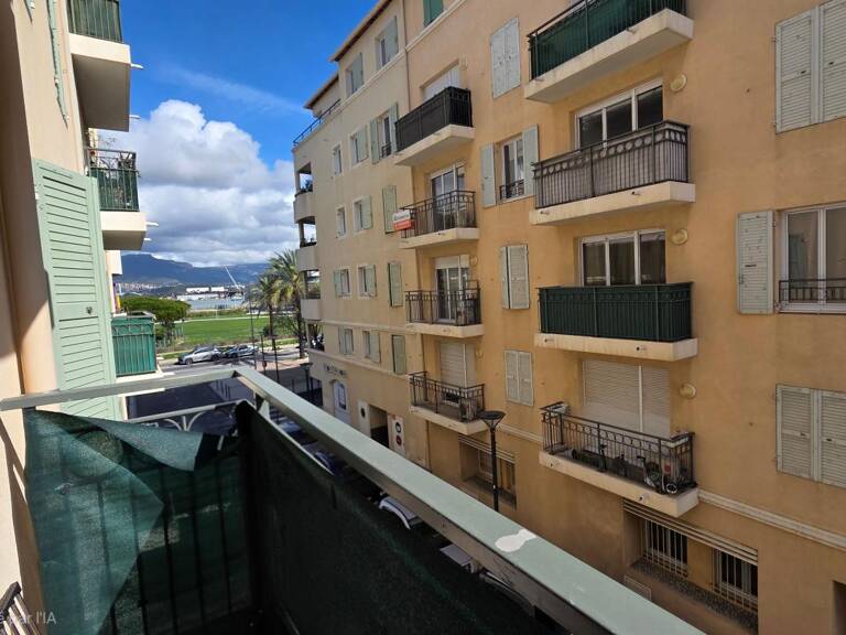 Appartement T2 de 32m² à vendre à La seyne Sur Mer 83500 quartier Portes Marines — photo 1