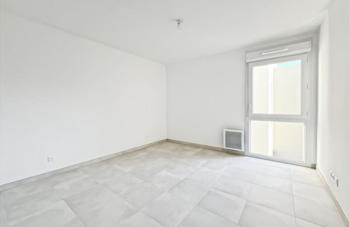 Appartement NEUF T3 62M² TERRASSE DERNIER ETAGE — photo 4