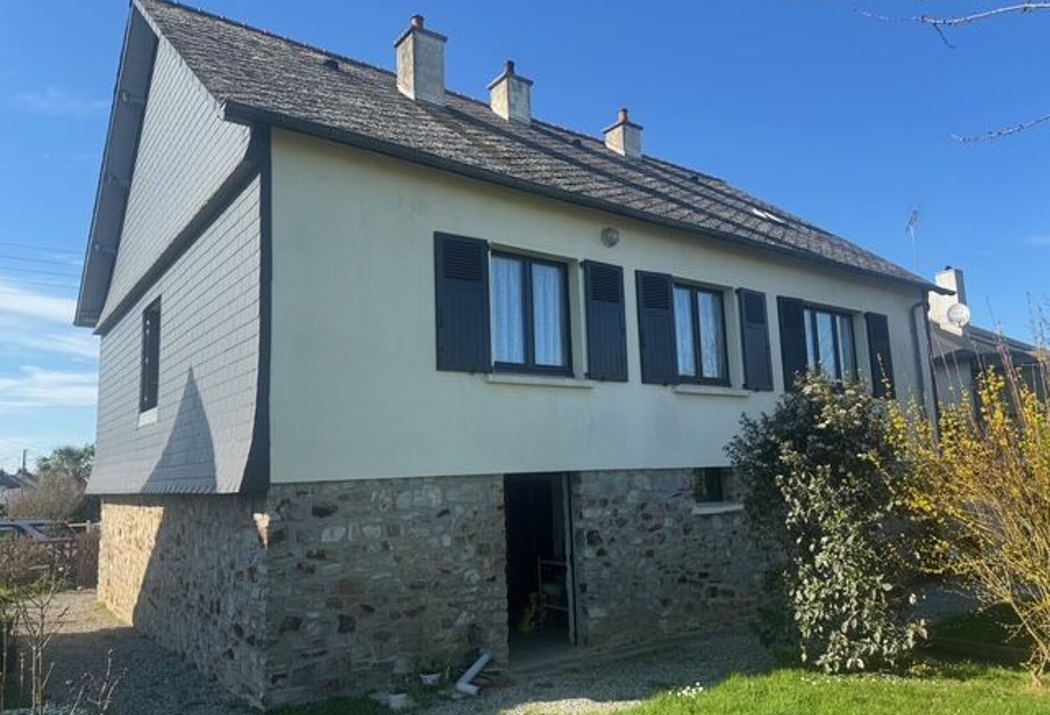 Maison À Vendre — photo 1