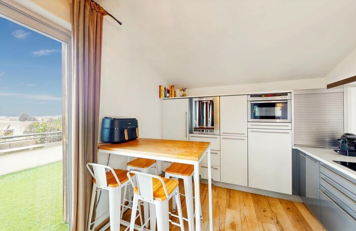 À Vendre - Appartement RARE ROOF TOP avec Grande Terrasse & Double Box Sous-Sol — photo 5
