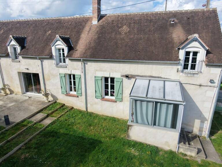 MEUSNES - MAISON DE PAYS ENTIEREMENT RESTAURÉE DANS UN ENVIRONNEMENT CALME, 3 chambres, terrain de 2320 m² — photo 1