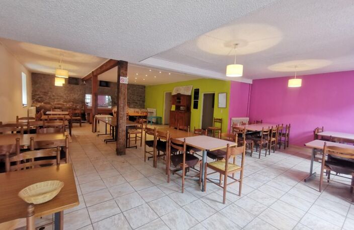 Immeuble pour investissement locatif ou habitation, idéal aussi pour un professionnel! — photo 2